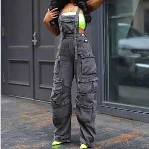 Stylish Gray Women's Cargo Overalls